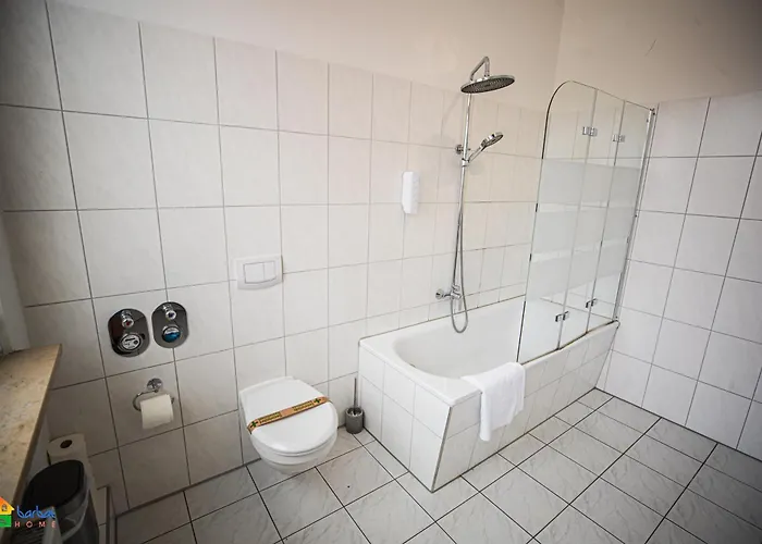 Appartement Barbat Home-ferienwohnung Im Holstenhofweg-1 *