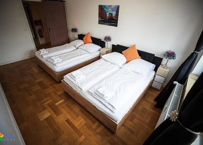 Appartement Barbat Home-ferienwohnung Im Holstenhofweg-1 *